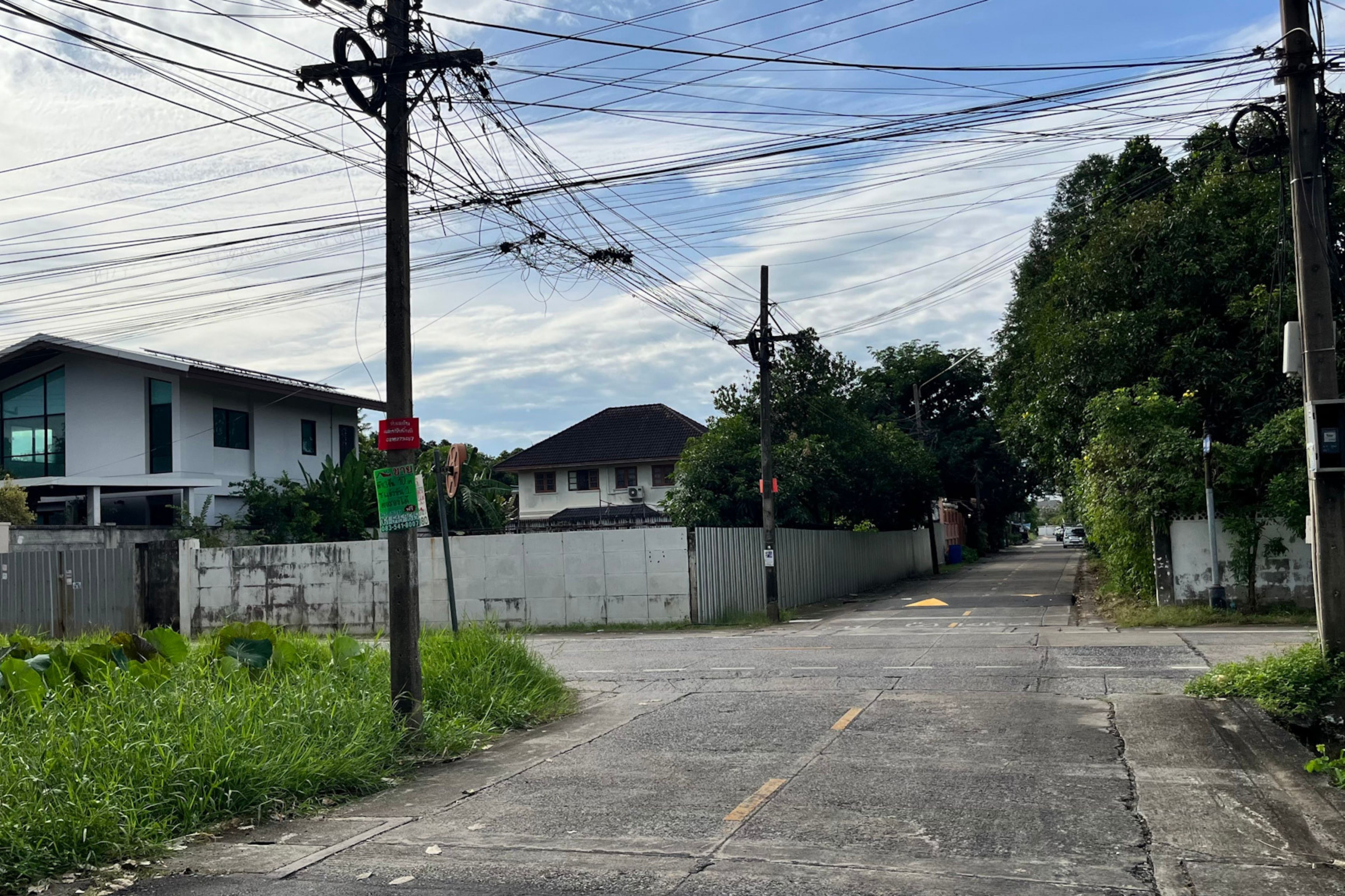 A photo of the bookstore interior